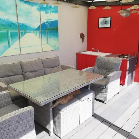 Maison Avec Piscine A La Rochelle Pour 4 Personnes *