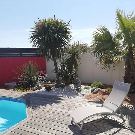 Ferienhaus Maison Avec Piscine A La Rochelle Pour 4 Personnes La Rochelle (Charente-Maritime)