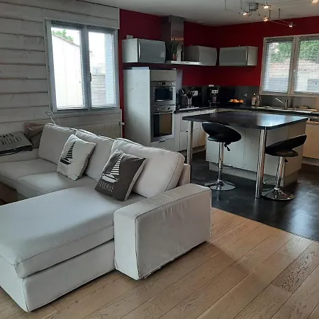Maison Avec Piscine A La Rochelle Pour 4 Personnes * La Rochelle (Charente-Maritime)