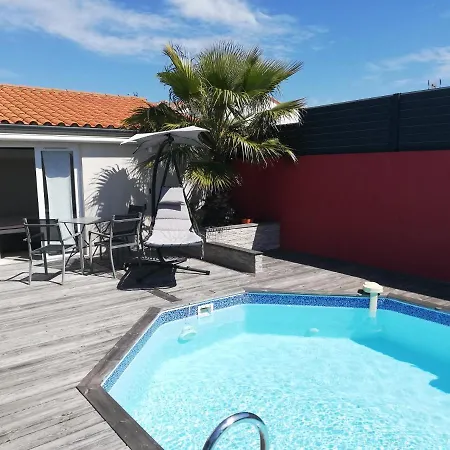 Maison Avec Piscine A La Rochelle Pour 4 Personnes Ferienhaus La Rochelle (Charente-Maritime)